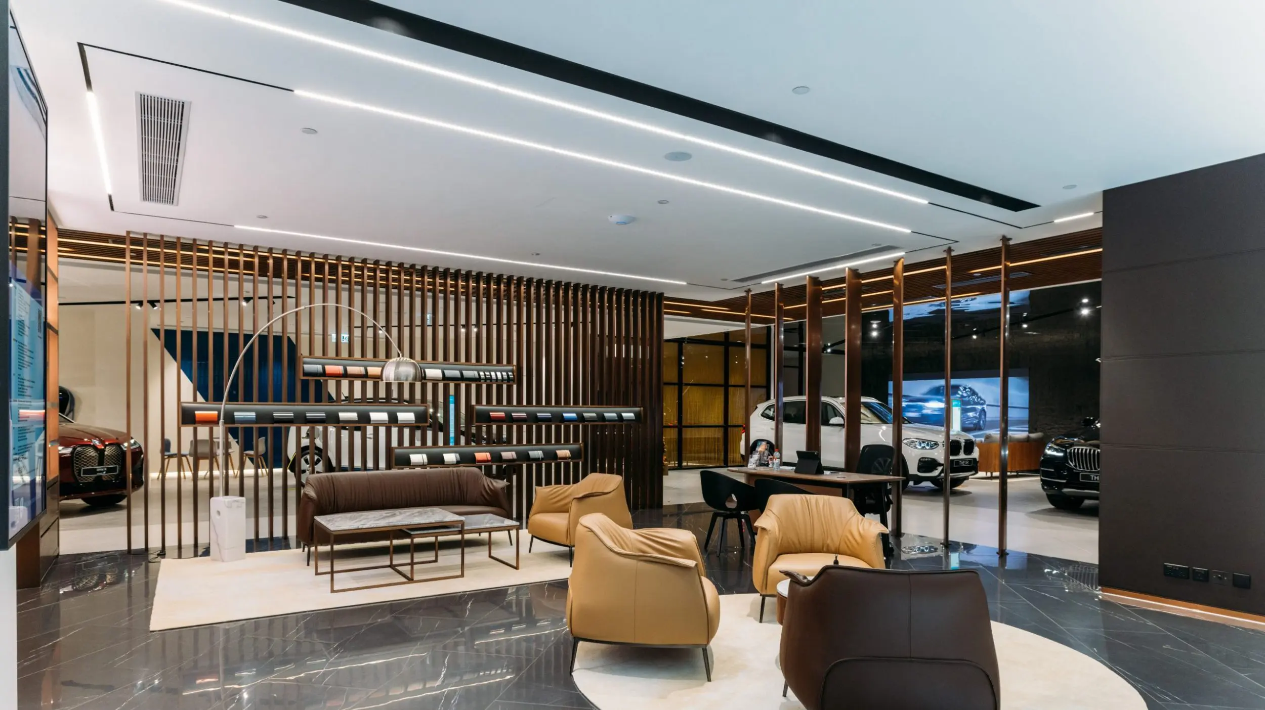 Luxurious vehicle selection and concierge delivery experience